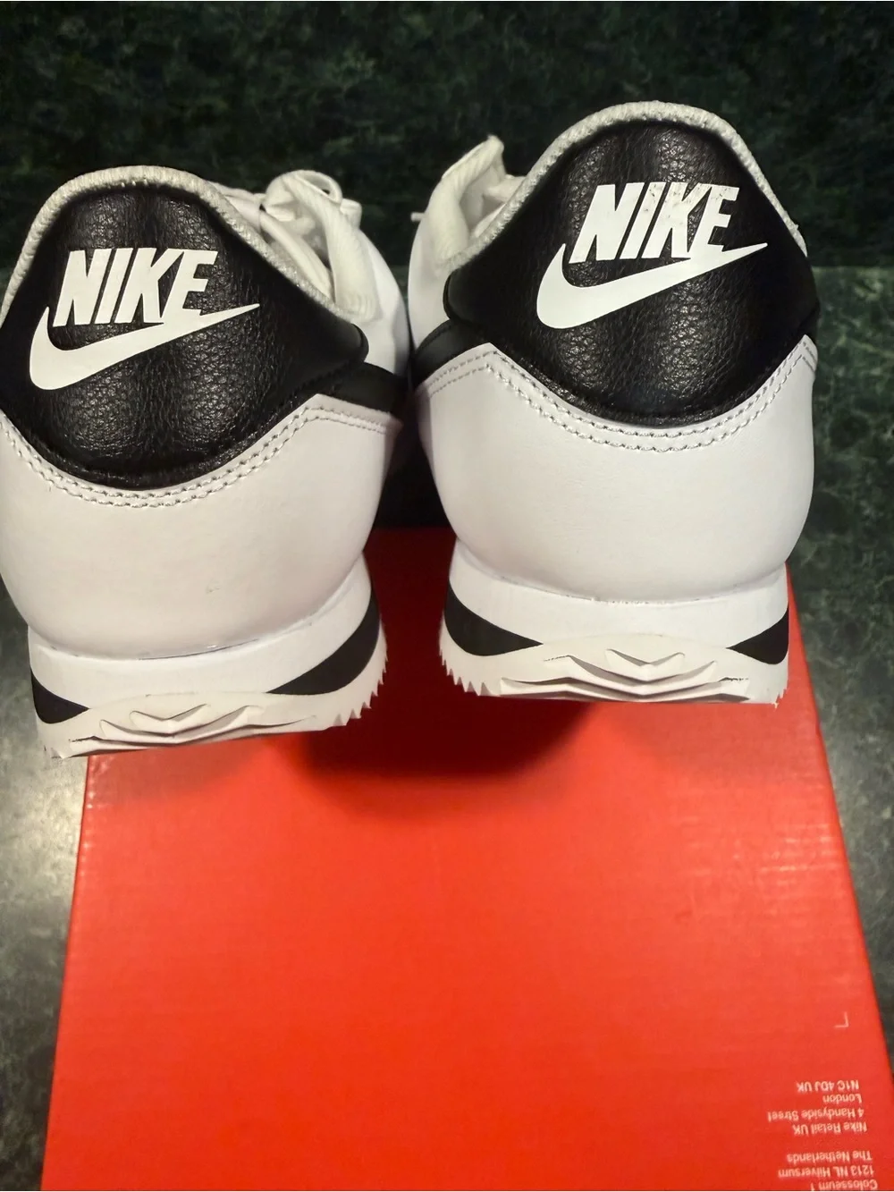 Nike Cortez White Black - Style Sneakers
